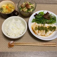 鶏胸肉のよだれ鶏 キノコとキュウリの中華和え 中華卵スープ|萌伽さん