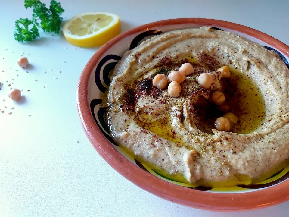 Arabic Hummus|Manal Alhawさん