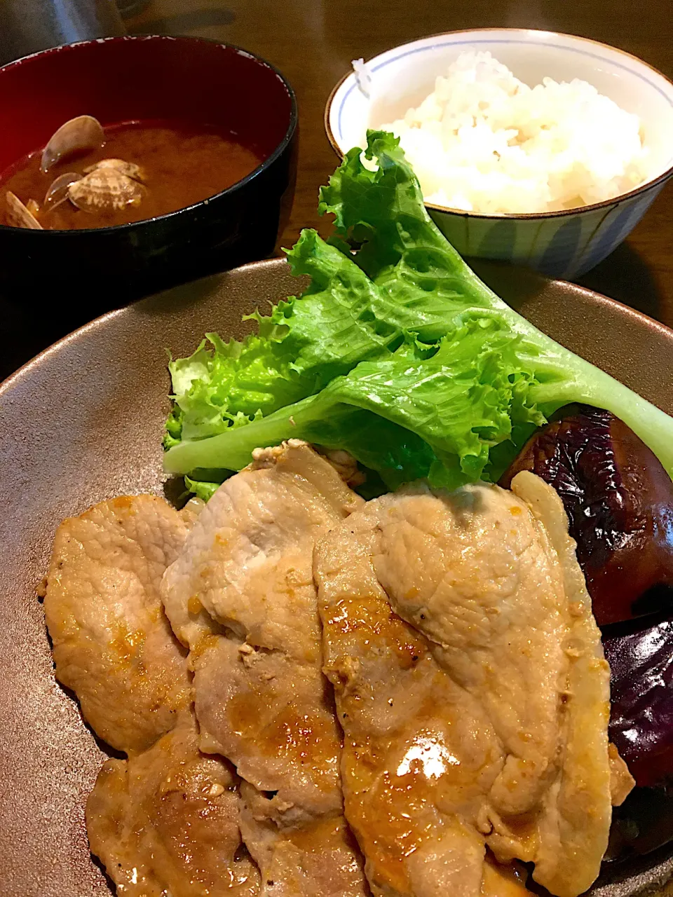 豚肉生姜焼き、ナス焼、あさりの味噌汁|ゆうこさん