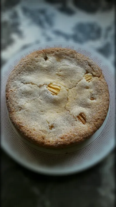 Apple cake|According to Hana 🌻 🍴♨さん