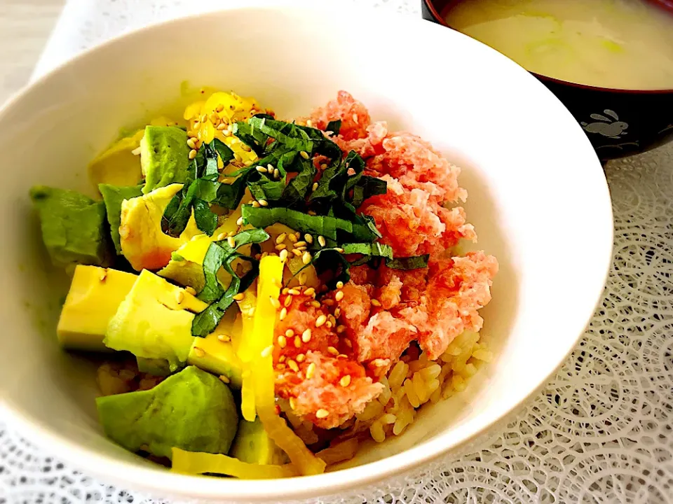 ネギトロアボカド丼♡|piさん