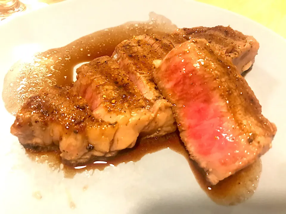 Snapdishの料理写真:牛フィレ肉のステーキ|miyakoさん