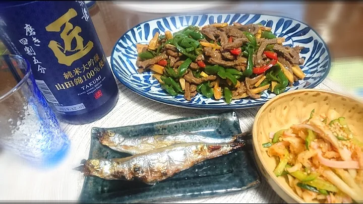 Snapdishの料理写真:青椒肉絲
 切り干し大根サラダ
 シシャモ🐟|びせんさん