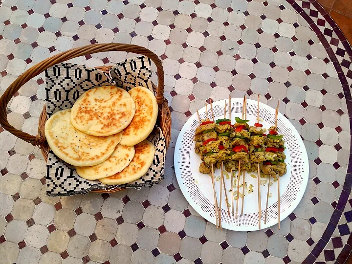 Chicken brochettes and libanese bread|According to Hana 🌻 🍴♨さん