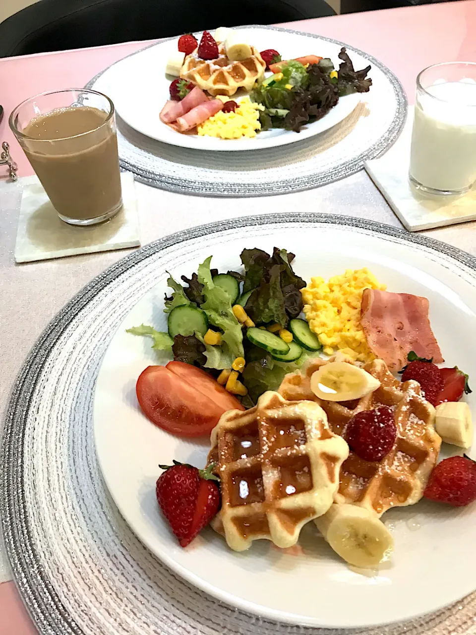 朝食。手作りワッフル❤️|お豆さん