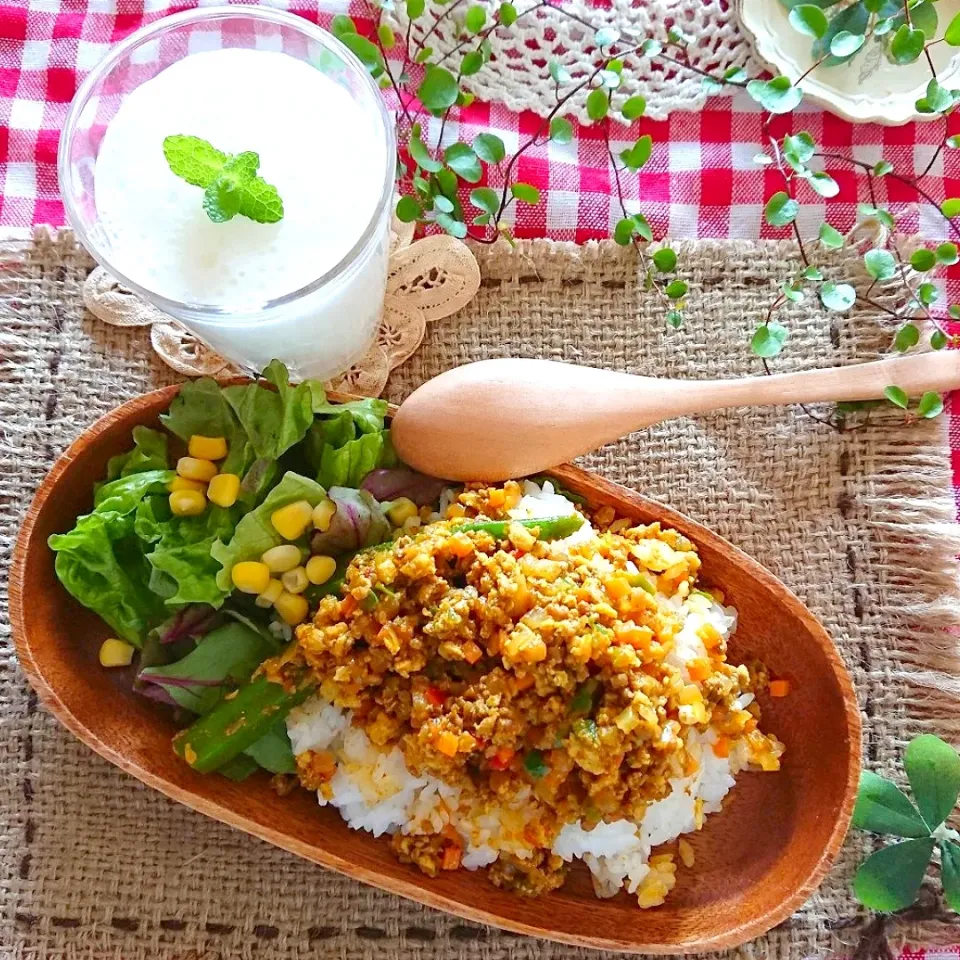 Snapdishの料理写真:タコスでタコライスなlunch～🎶|とまと🍅さん