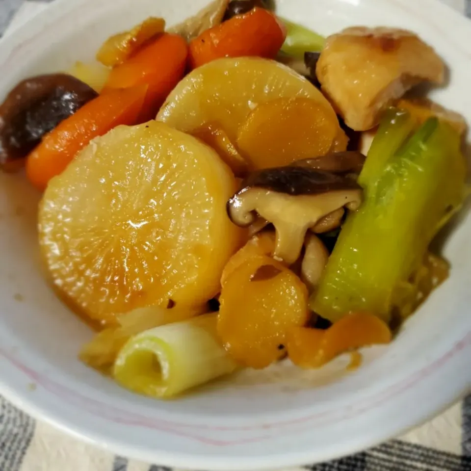 残り野菜の煮物だって
美味しく仕上がる
ぱぱっとちゃんと これ！うま！!つゆ|みるくここあさん