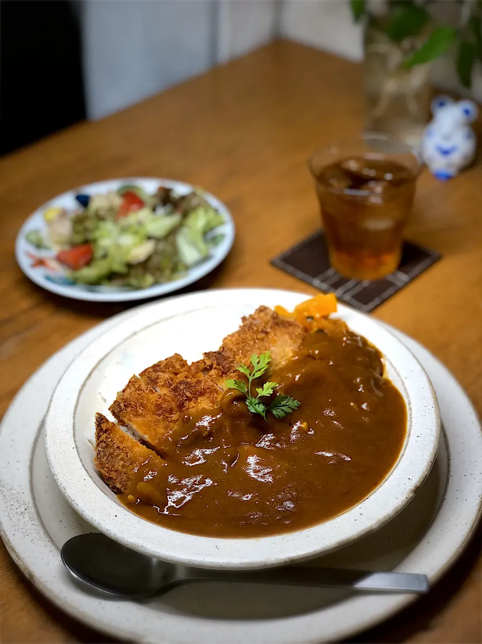 麓山高原豚肩ロースで　カツカレー|まのちゃんさん