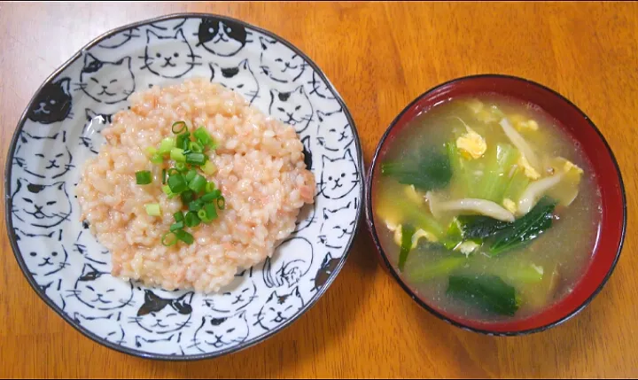 ５月８日　ツナと玉ねぎの鶏ガラ醤油リゾット　小松菜としめじの卵スープ|いもこ。さん