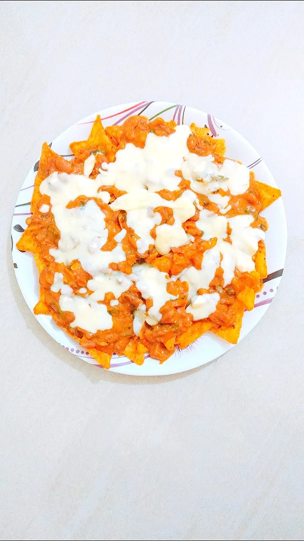 Snapdishの料理写真:Barbeque cheesy Nachos|KULSUM TOUSIFさん