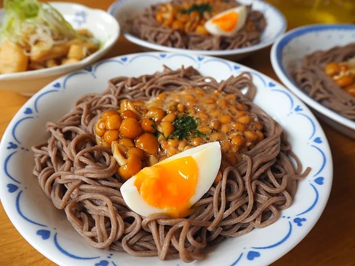 Snapdishの料理写真:✽とろろ納豆なめこ蕎麦✽|＊抹茶＊さん