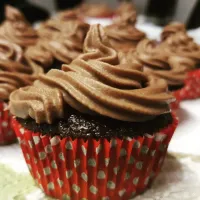 Super Moist Chocolate Cup cakes - Mother's day special Recipe.|Saba Ahmedさん