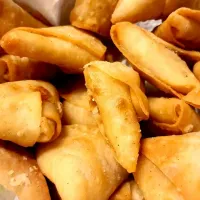 Snapdishの料理写真:Potato Samosas -Aaloo Samosas|Saba Ahmedさん