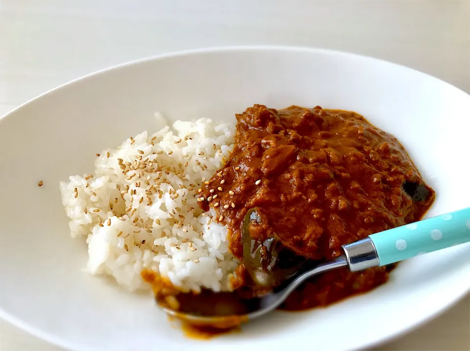 Snapdishの料理写真:トマトと茄子のカレー|maikoさん