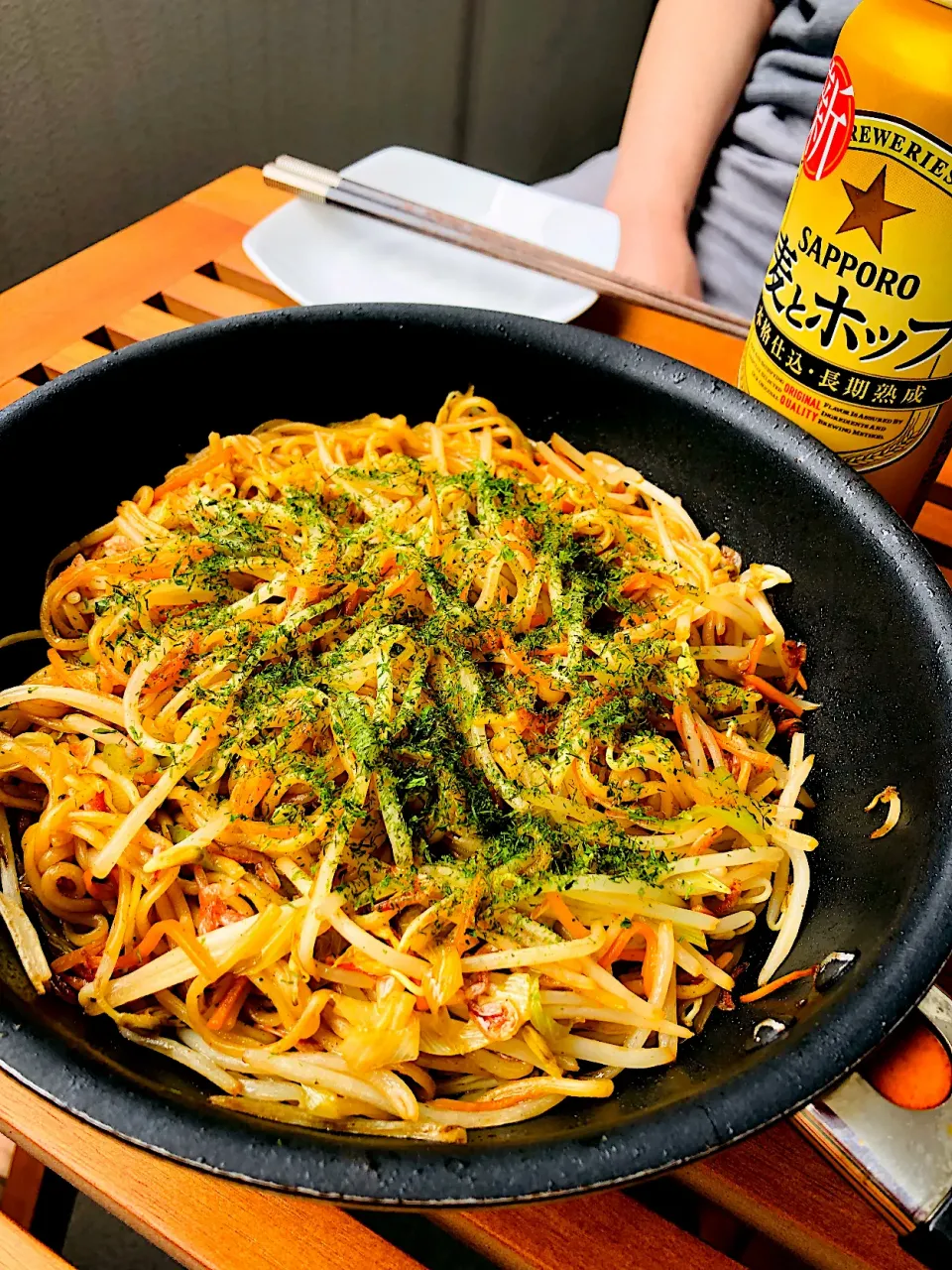 休日のお昼は焼きそば🍻|Norikoさん