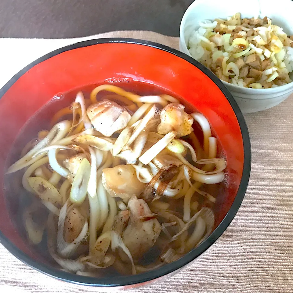 鳥ネギうどんとミニ焼豚丼|純さん