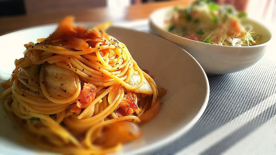 キムチトマトパスタ～🍝
の昼ごはん✨|kaz(*･ω･)さん