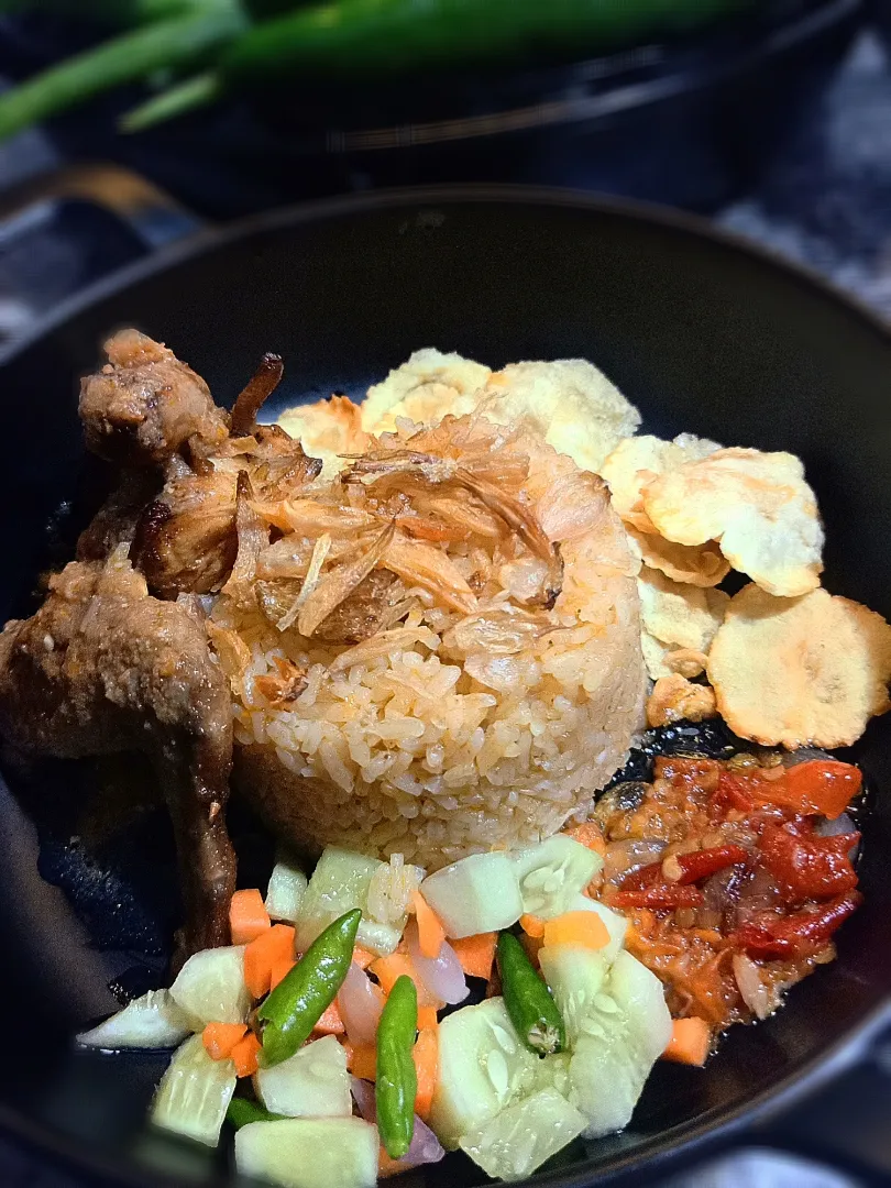 Snapdishの料理写真:Nasi Kebuli Ayam|Cherlie Marsya Fisnata Pitraさん