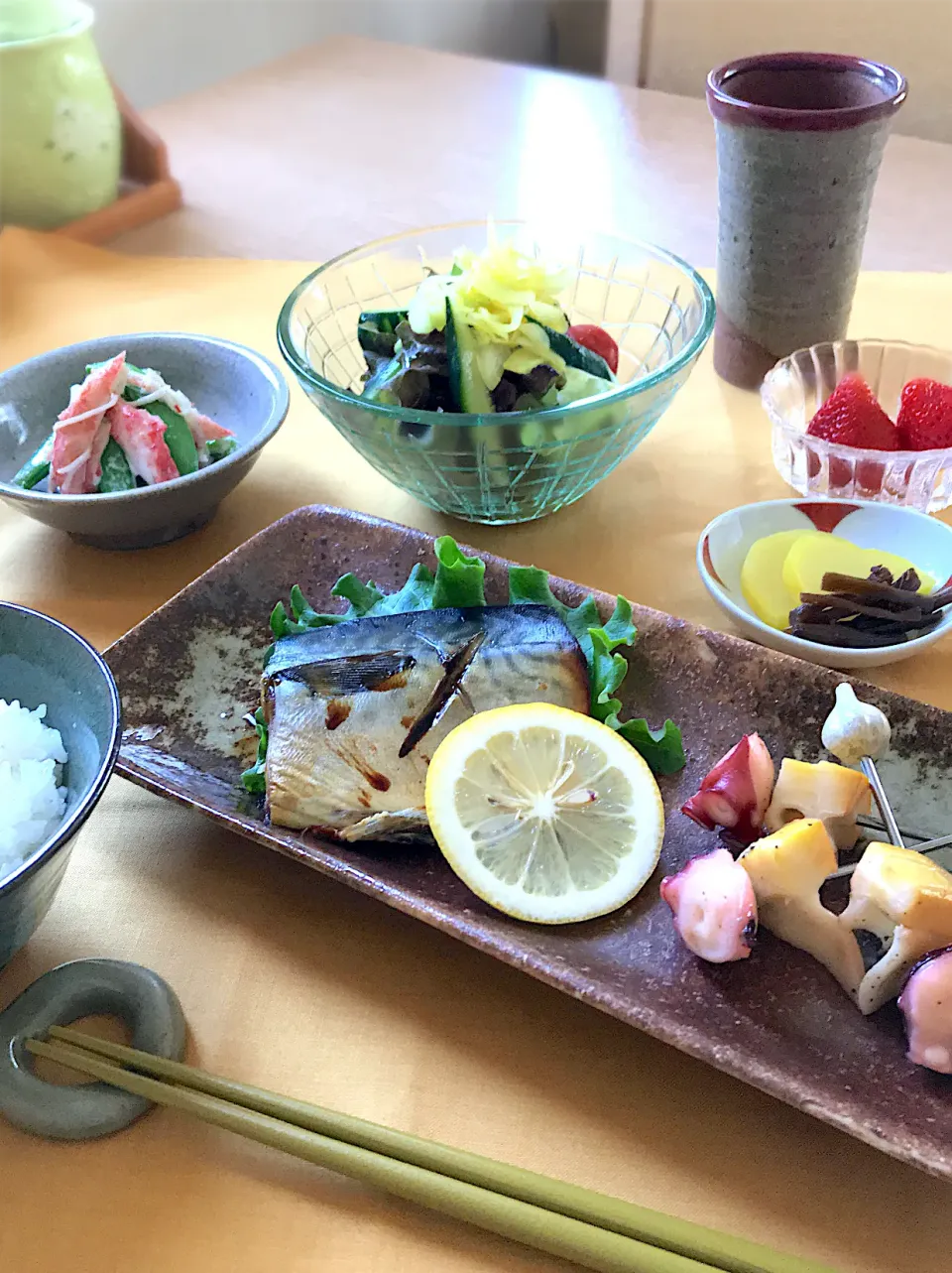 うちのお昼ご飯🍚🥢|サミカさん