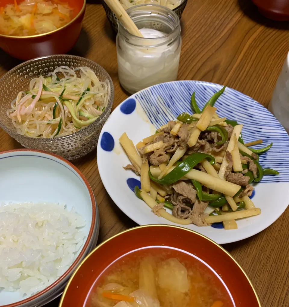 Snapdishの料理写真:5月11日夜はチンジャオロース|とももさん