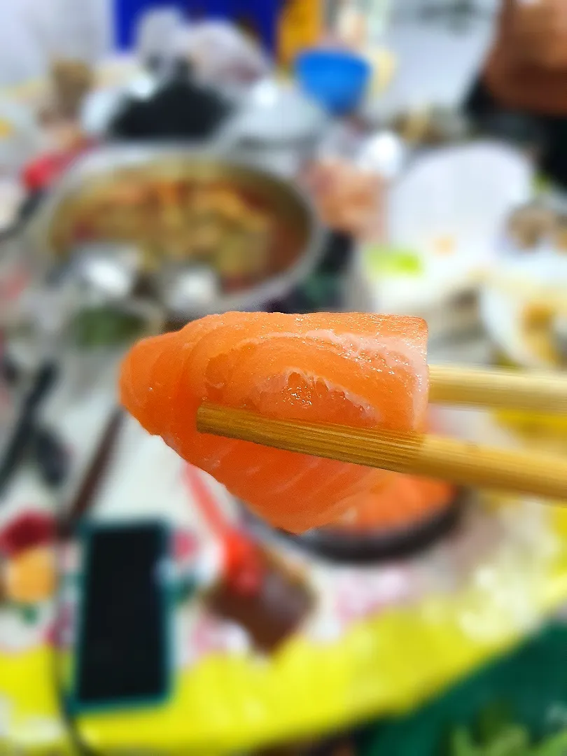 Salmon Fish|ທ່ານ.ພົງສະຫວັນ ດາລາວົງສຸກさん