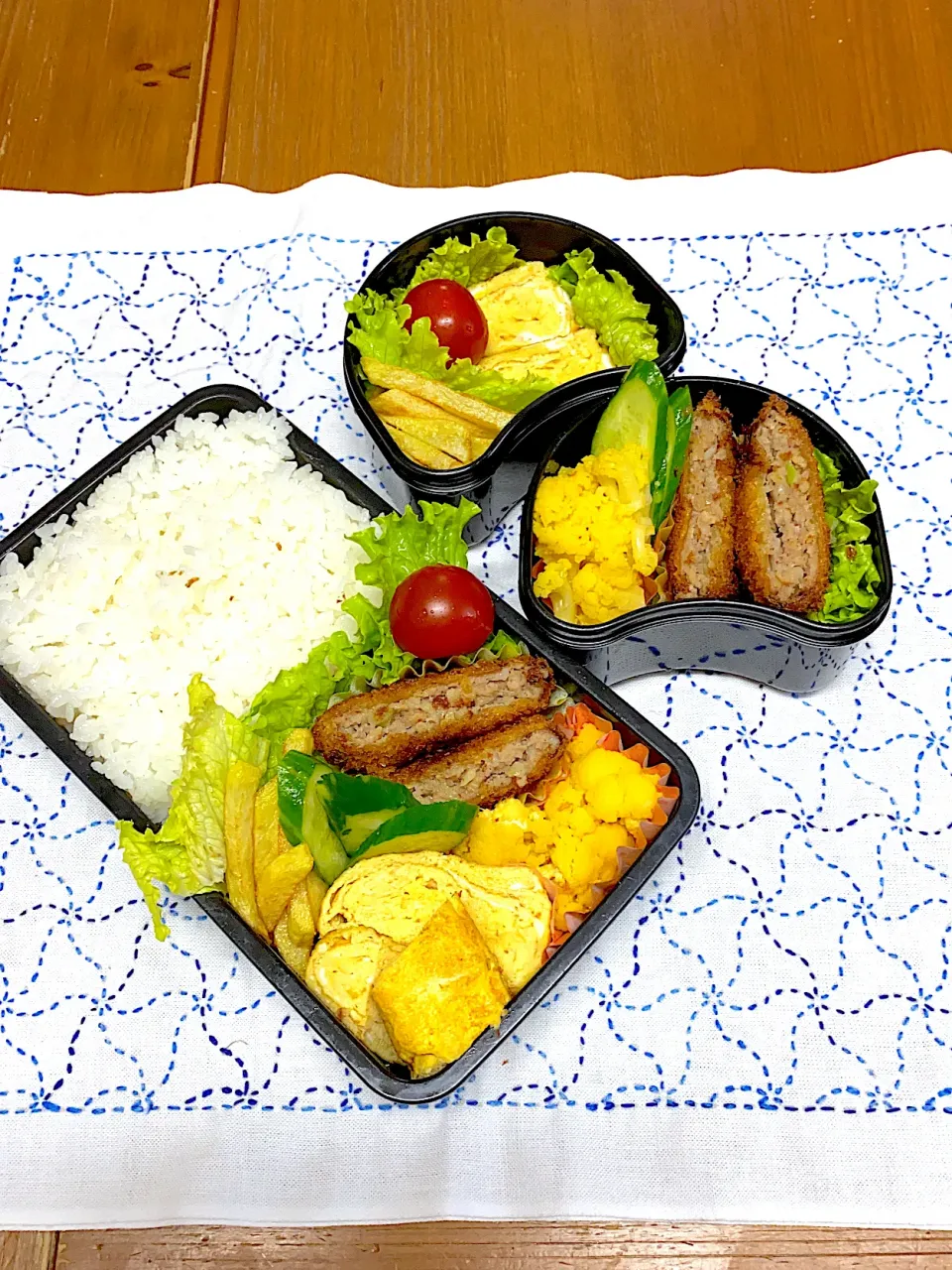 Snapdishの料理写真:5月12日火曜日ミンチカツ弁当|アッキーさん