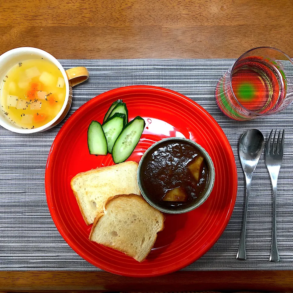 ハッシュドビーフお昼ごはん|かずみさん