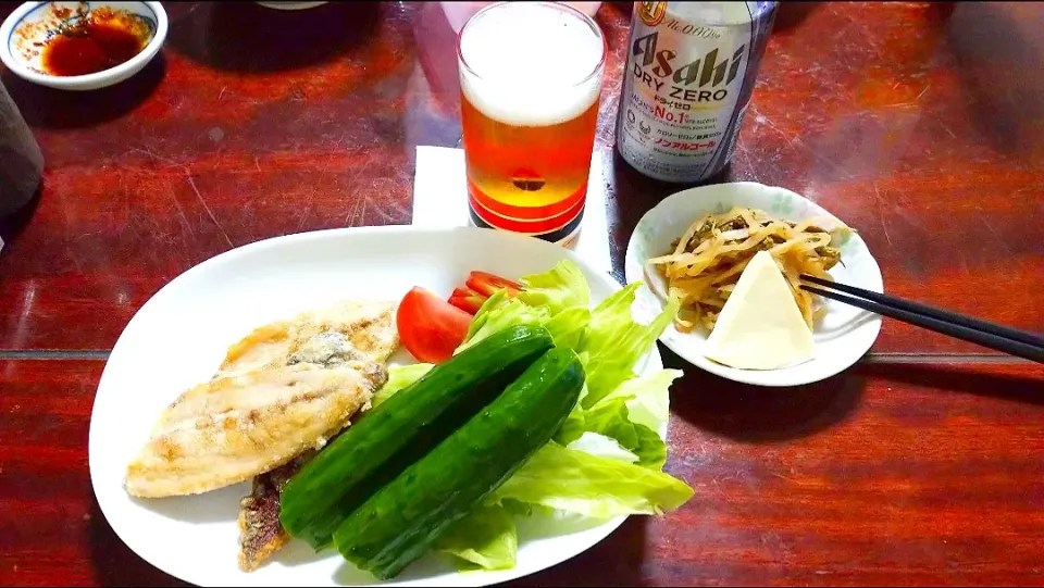 5/12の夕食
実家でご飯&乾杯✨🍻🎶|卯月さん