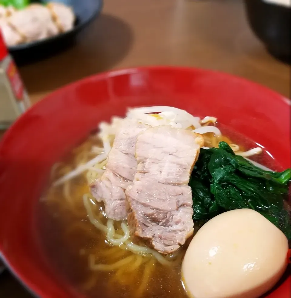 夕食◎圧力鍋で煮豚🍖おうちラーメン🍜|しょちちさん