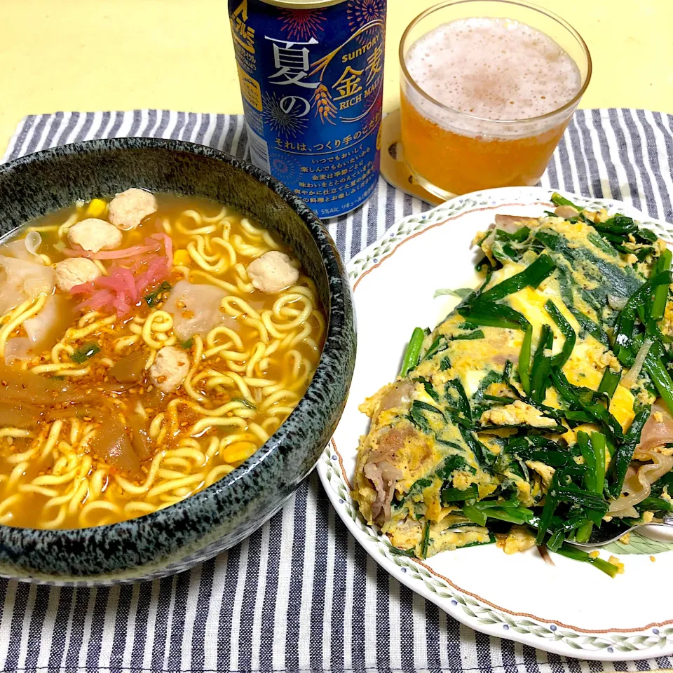 味噌ラーメンとニラ卵炒め|Noriyuki Saitoさん