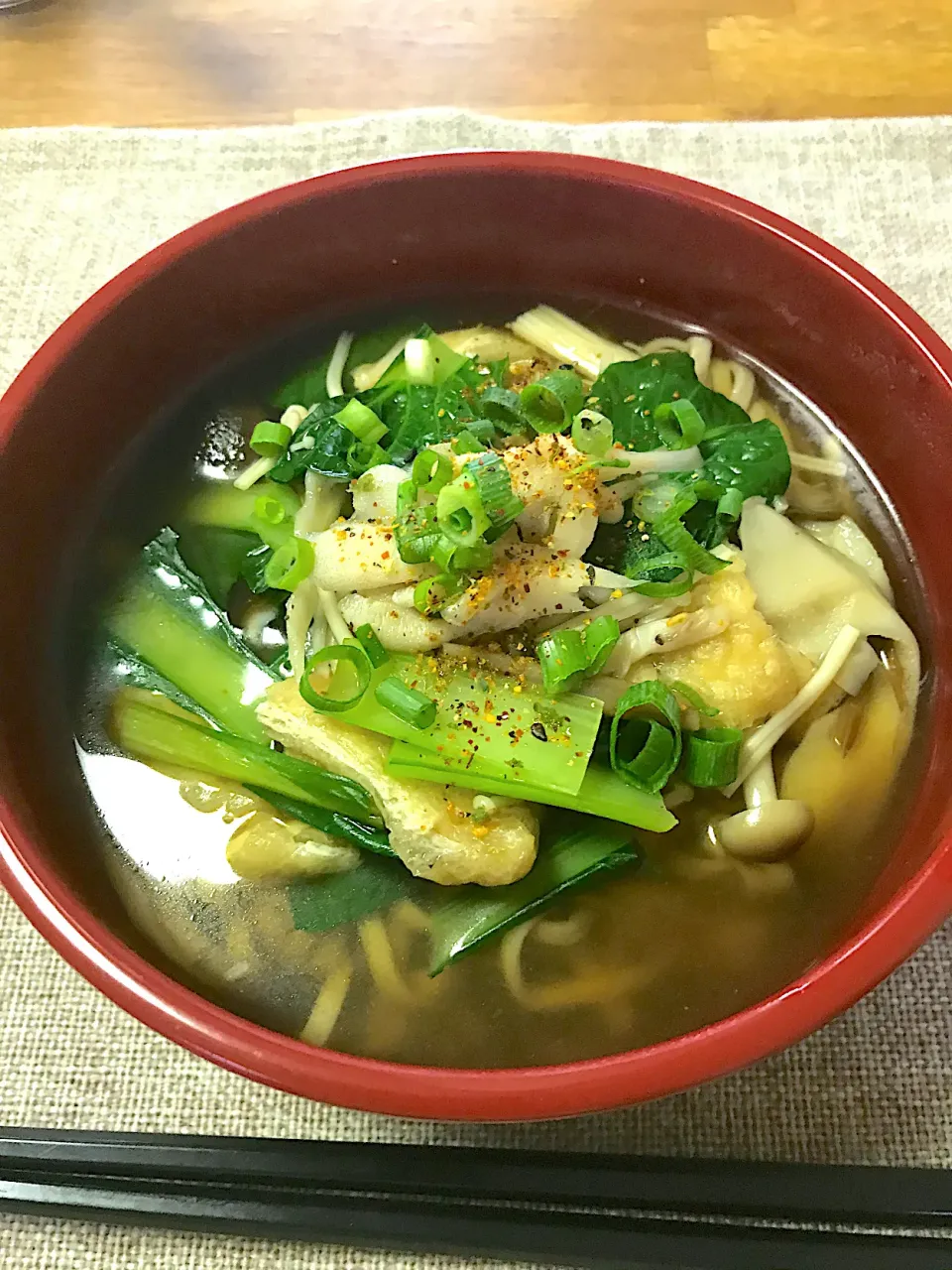 Snapdishの料理写真:きのこ蕎麦　#茹でた鶏の煮汁リメイク|morimi32さん