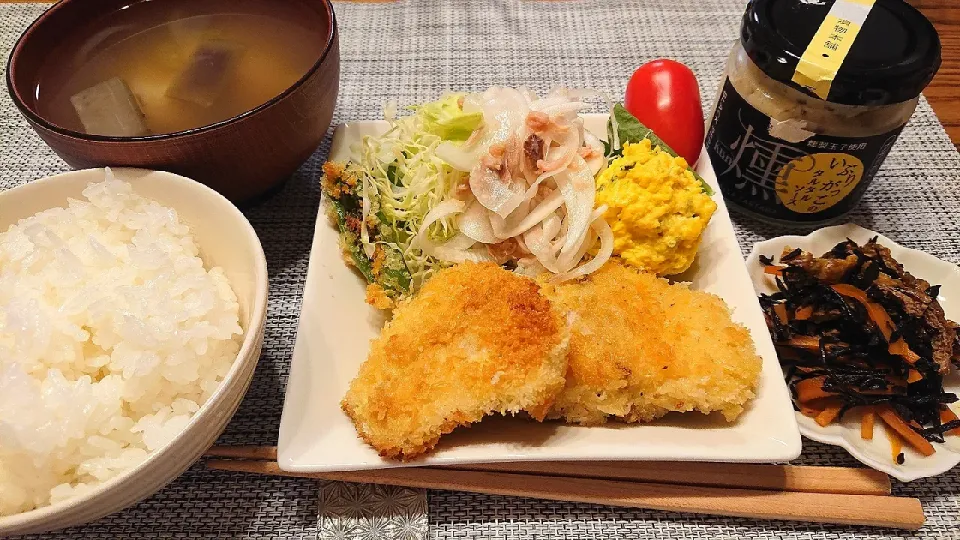 Snapdishの料理写真:🐟️アジフライ定食|くみけるさん