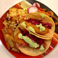 Snapdishの料理写真:Fish tacos for TACO TUESDAY!|AAさん