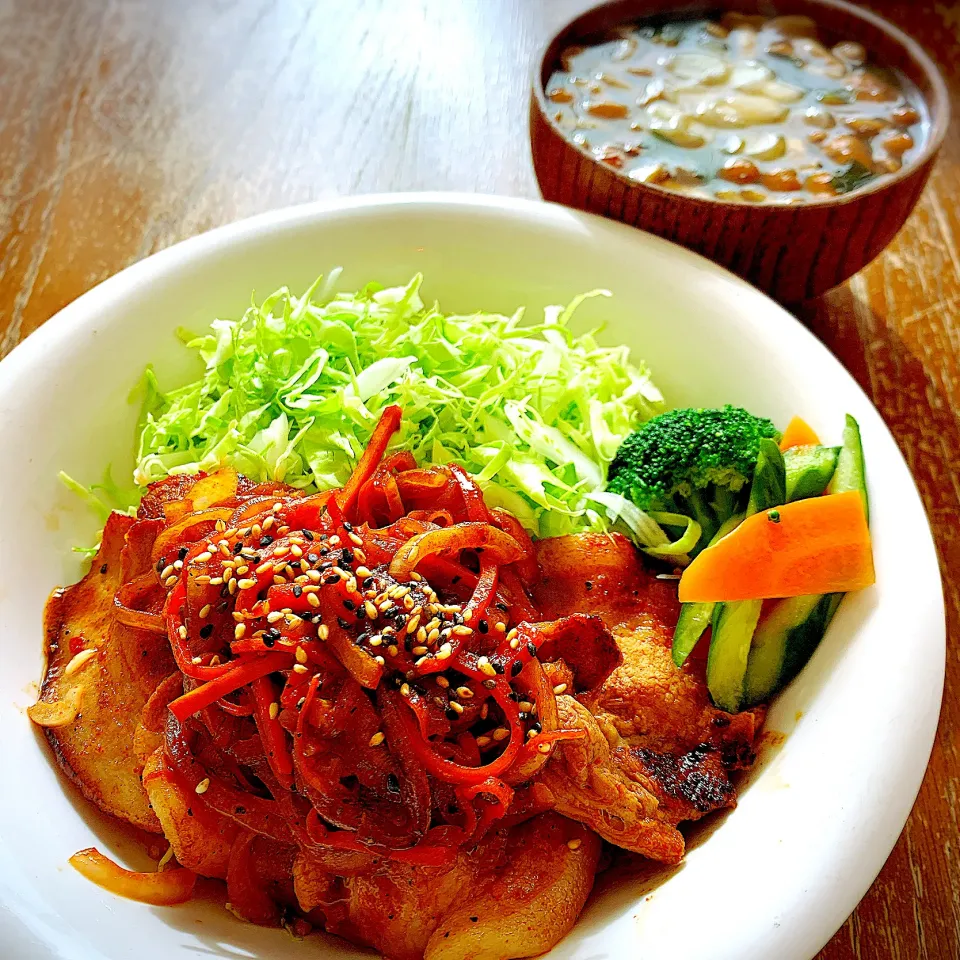 豚カルビ丼|プチテンよすさん