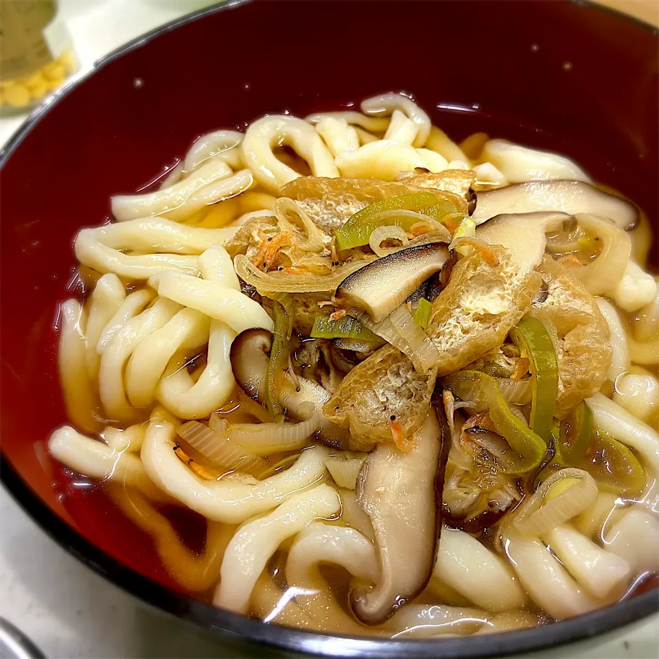 コロナ自粛ごはん食育。手打ちうどん|hirotanさん