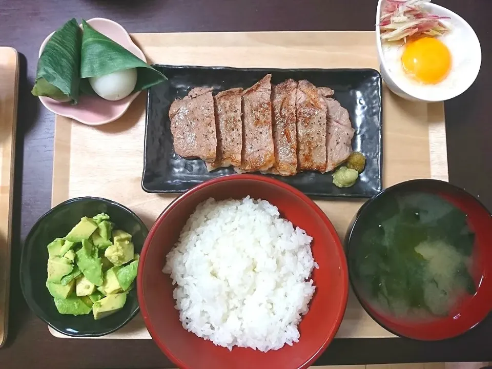 和牛ステーキ和風定食|ちないさん