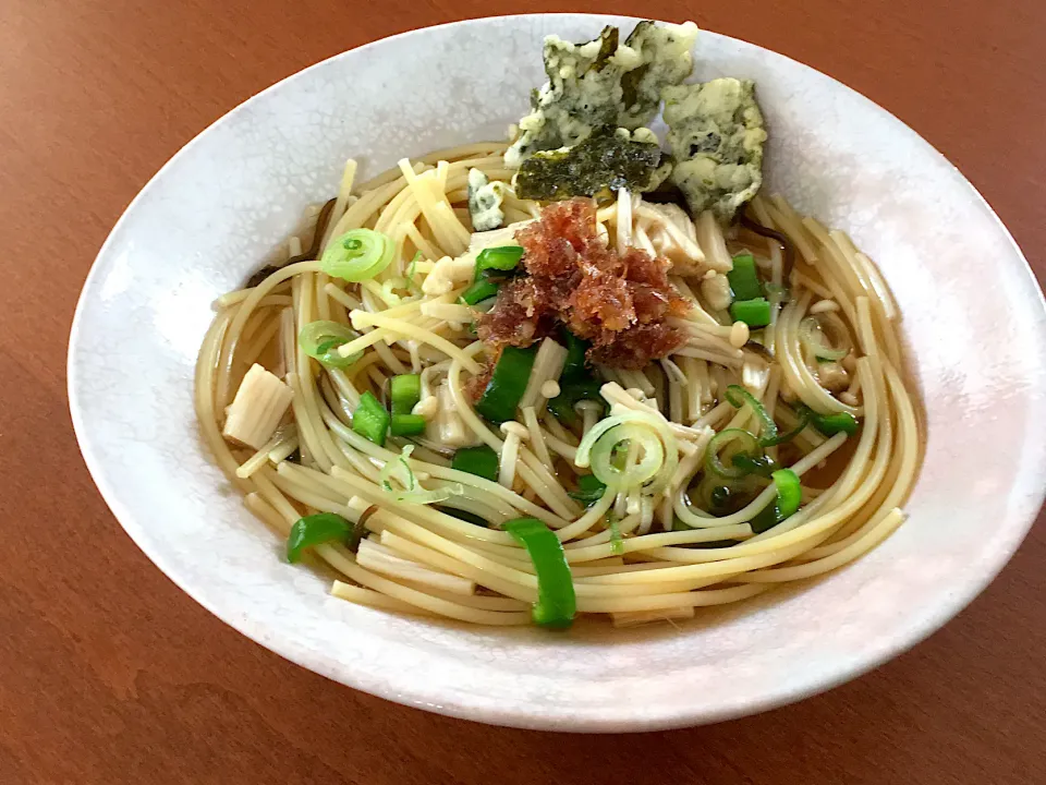 カツオ味噌を使って🐟和風スープパスタ☺️|ミーさん