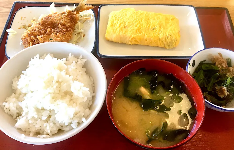 久々に食堂で  マイ定食|mottomoさん