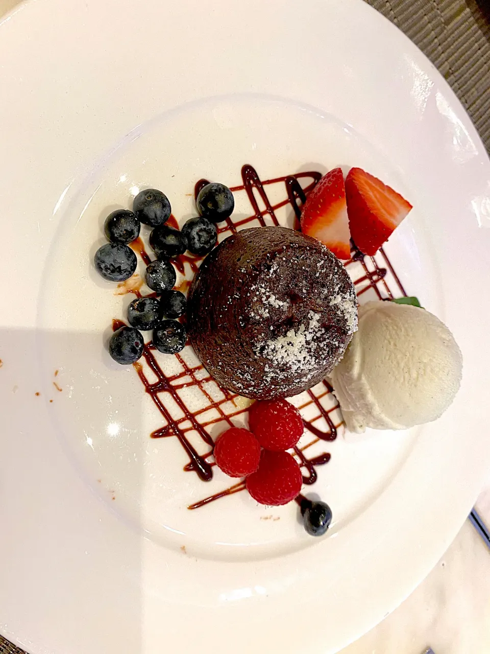 Dark chocolate molten cake|skyblueさん