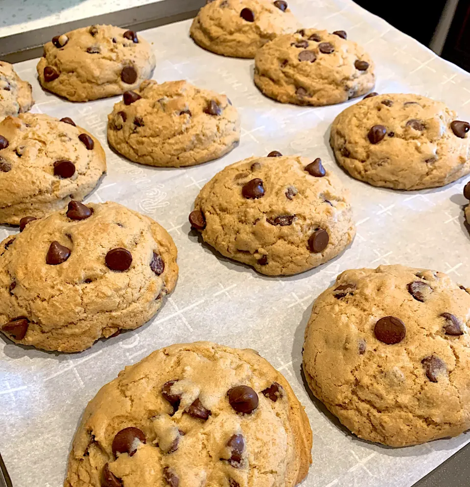 Snapdishの料理写真:Yummylicious chocolatechips cookies|🌺IAnneさん