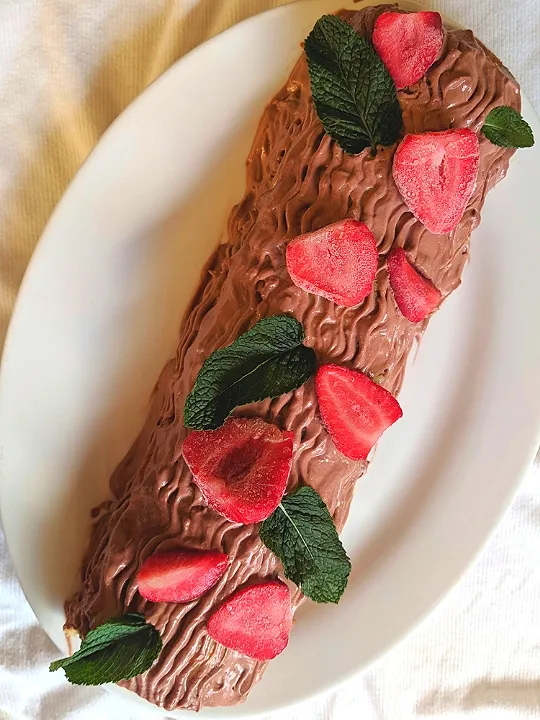 bûche au chocolat 💕|Leila Semlaliさん