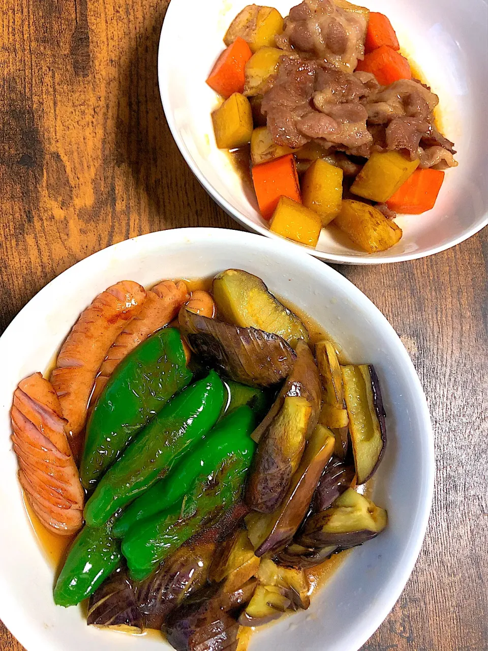 夏野菜の焼き浸しと豚肉にんじんジャガイモの和風炒め🥕|Eriさん