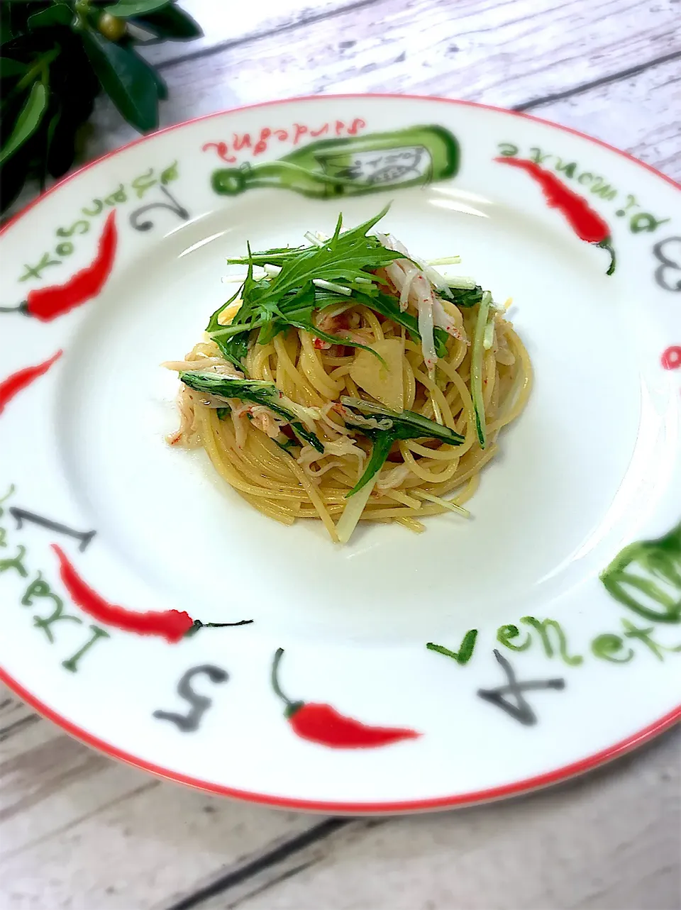 カニカマと水菜の和風スパゲティ|Fuji's kitchenさん