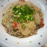 挽肉、トマト、春雨の炒め煮|藍原 竜太さん