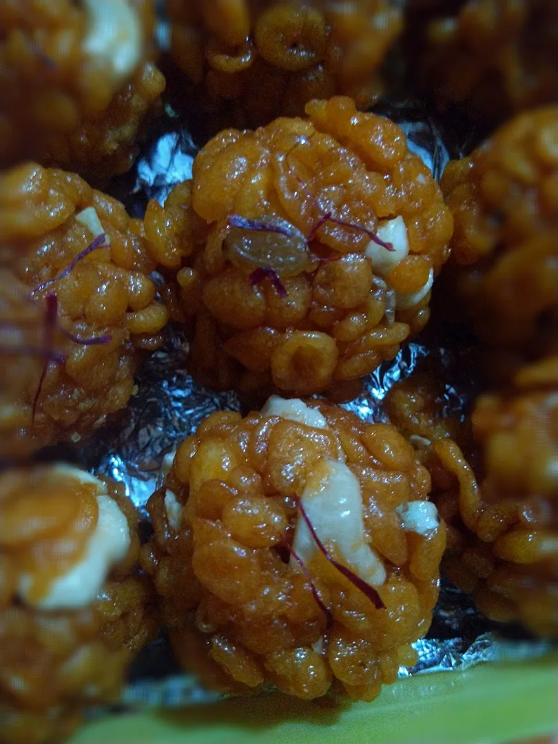 Snapdishの料理写真:ghee ladoo|pakwaanさん