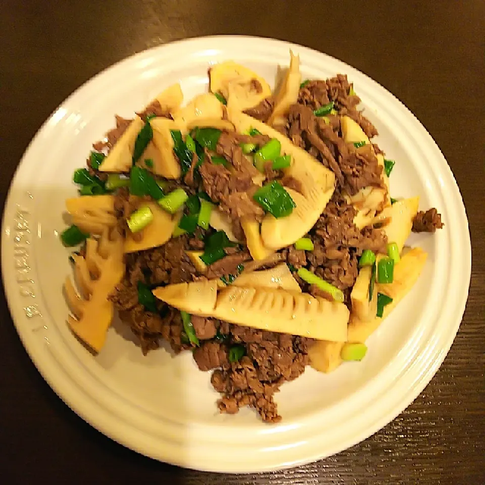 マダム とんちんさんの料理 筍と牛肉のこれうまバター~切って炒めてかけるだけ‥ばろん農園協賛|Rieさん