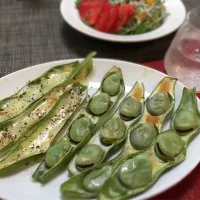 Snapdishの料理写真:空豆はぜーんぶ食べられます😋|yokoさん