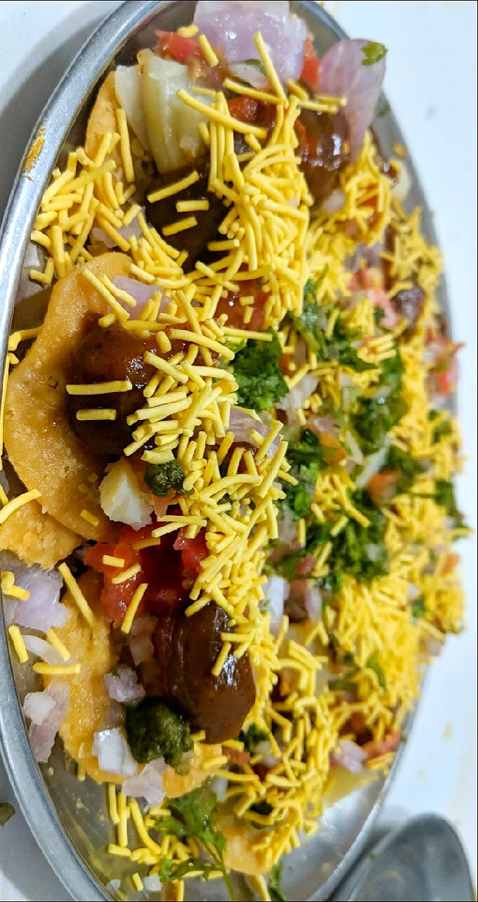 Snapdishの料理写真:Sev Puri|visさん