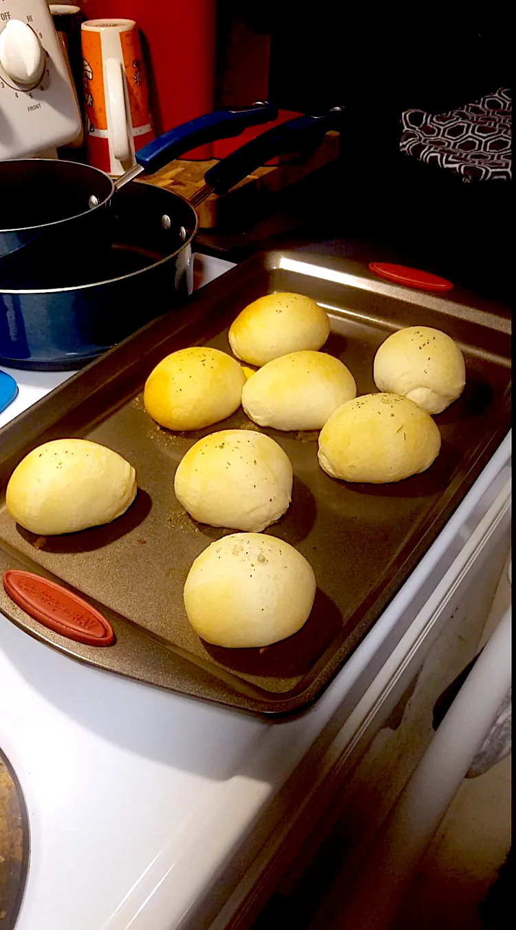 Snapdishの料理写真:Cheese & Pepperoni bombs|sheryl lynn brownさん