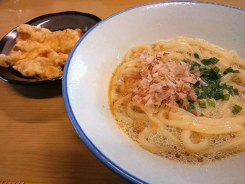 釜玉うどん、とり天(お昼ご飯)|みどりさん